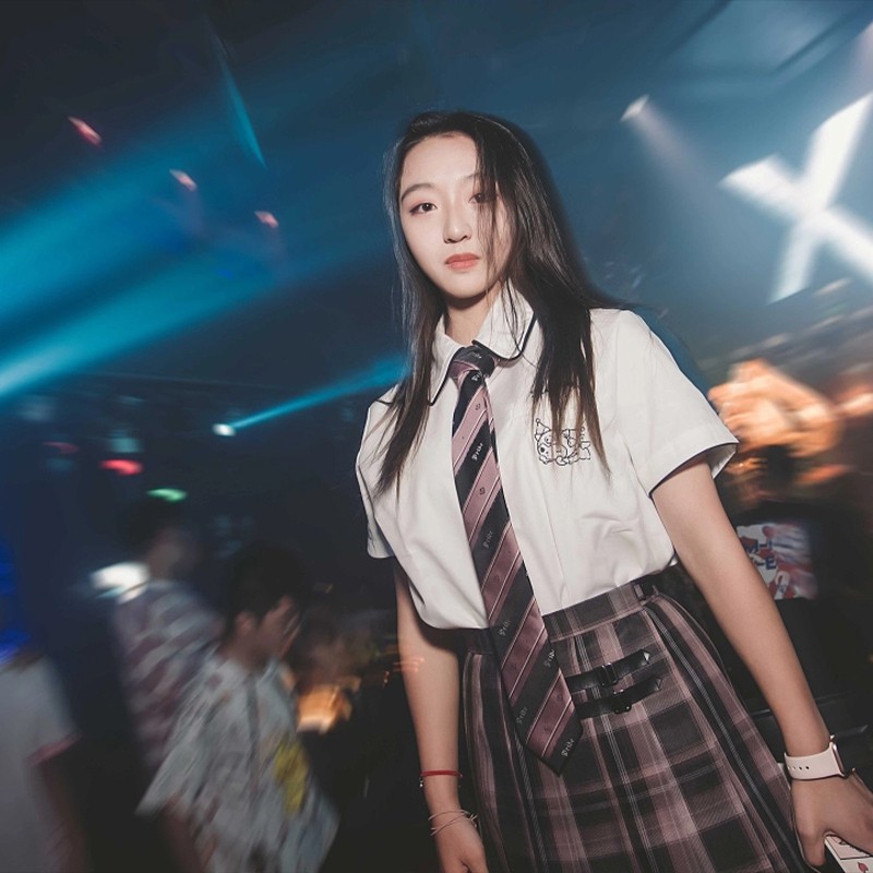 DJ珺宝 - 中英文FunkyHouse音乐抖音快手热播靠近你一点点空灵鼓专辑串烧