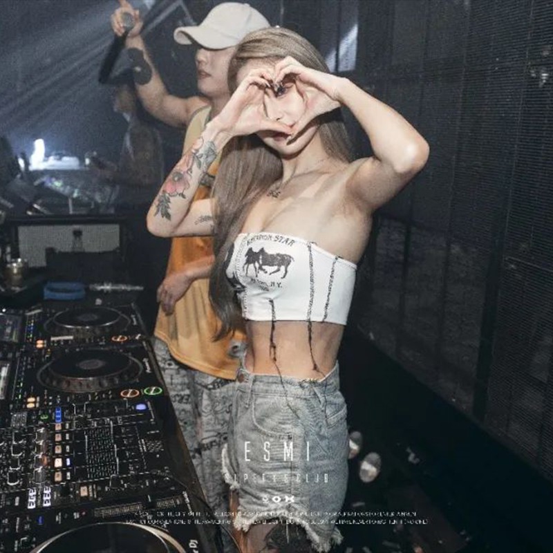 [Dj阿弟修改]湘西低频 第二季（Dj阿杰 FunkyHouse Mix）