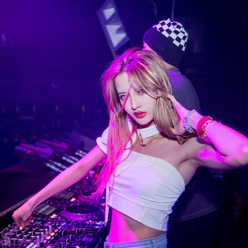 DJ珺宝 - 全国语Electro音乐抖音热播问伤青花专辑车载串烧