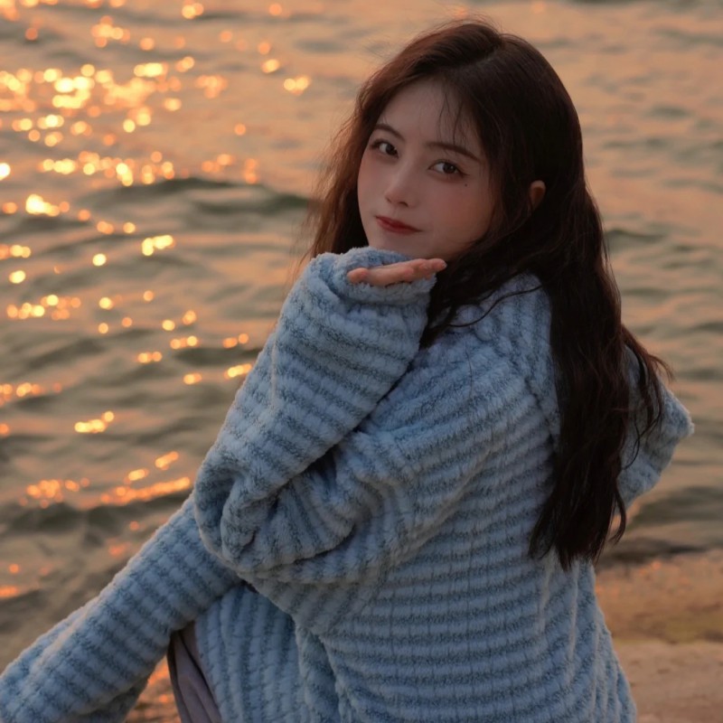  Kungs - Clap Your Hands